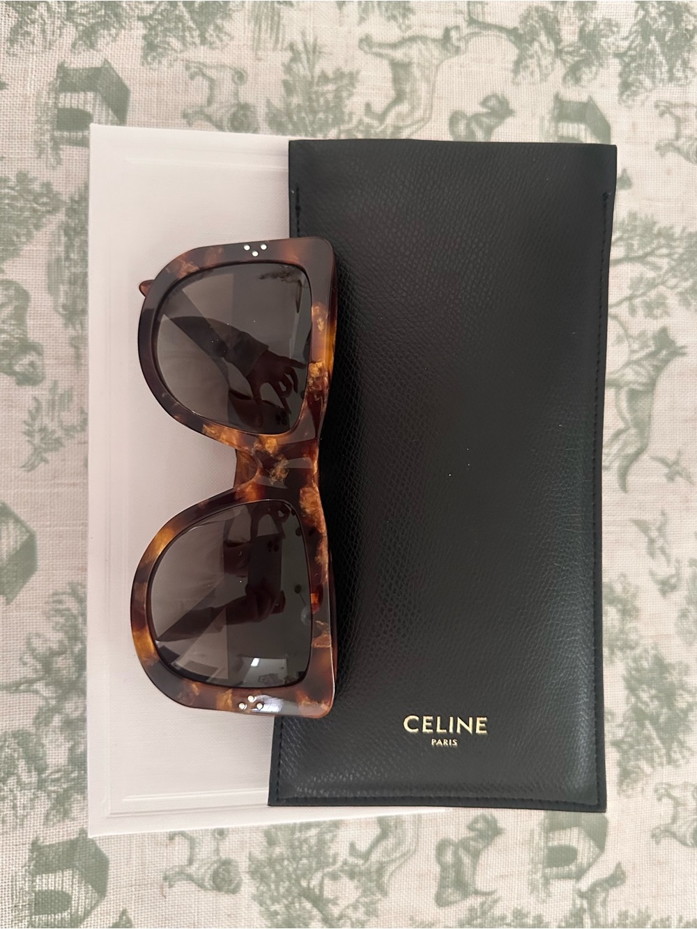Celine Tortoiseshell Square Oversized Sunglasses - Brown/Amber